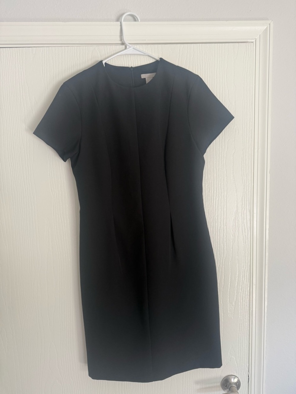 H&M Black Short-Sleeve Midi Sheath Dress